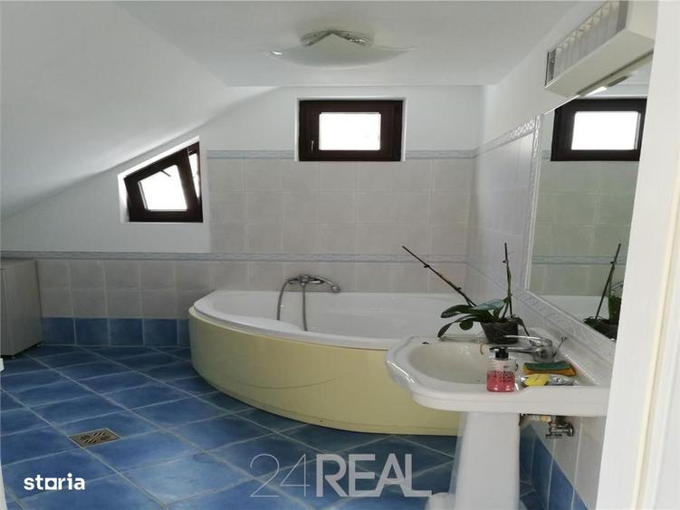 Spatiu de inchiriat in vila interbelica - 117 mp - 3