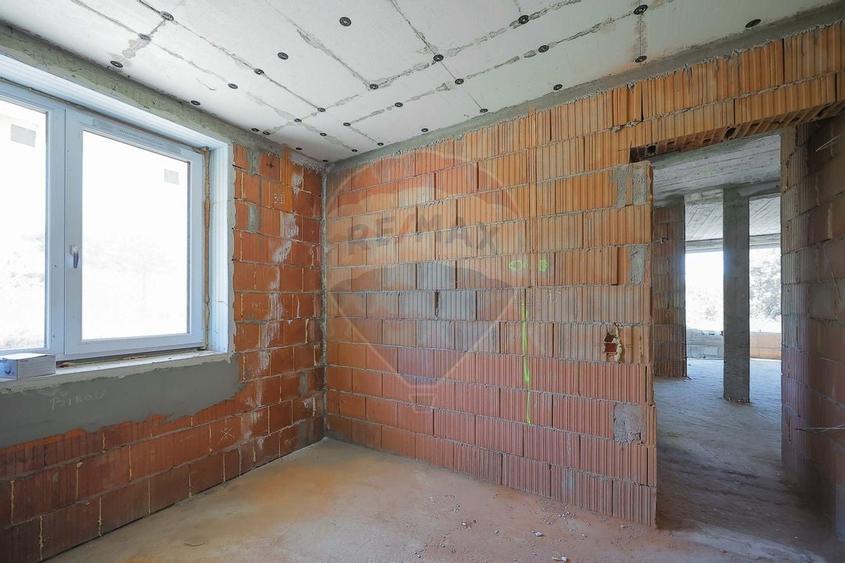 De vânzare casă cu un proiect deosebit, la roșu , Str. Gheorghe Doja - 36