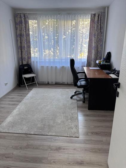 OCAZIE - Proprietar vand apartament 3 camere decomandat 72mp la parter zona Dambovita - 6