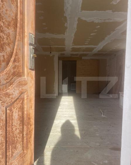 Vanzare 2 case tradi?ionale, 3 camere + teren, 3450 mp, Ca - 4