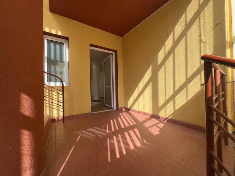 Spatiu birou, cabinete, showroom, 135mp, bd. Primaverii - Iulius Mall - 14