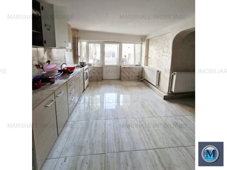 Casa cu 4 camere de vanzare, zona Transilvaniei, 241 mp #16609 - 7