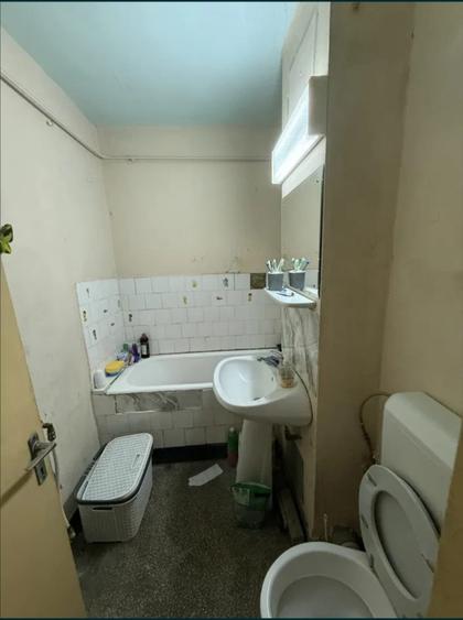 2 camere Banat , blocuri B.uri / Decomandat , finisaje clasice ! - 7