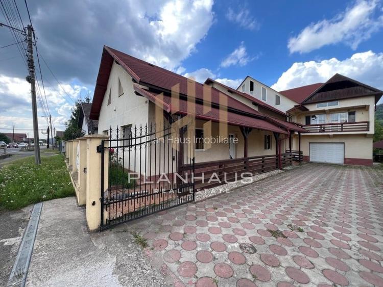 Casă Tăutii de Sus ,la drum principal pozitie excelentă ,462 mp teren