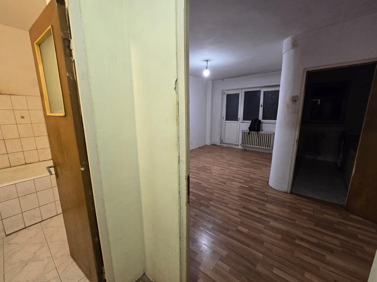 Garsonieră ideală pentru investiție, zona Gorjului- Moinesti, 200 m de metrou ! - 12