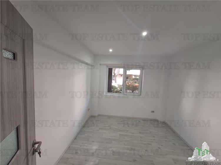 Apartament cu 4 camere decomandat în Obor