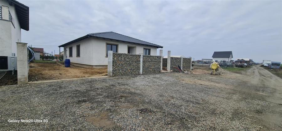 Casa noua Parter, 10 min. de Podgoria, loc. Zimand Cuz - 1