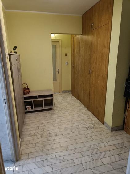 Apartament cu 2 camere în Piața Centrală