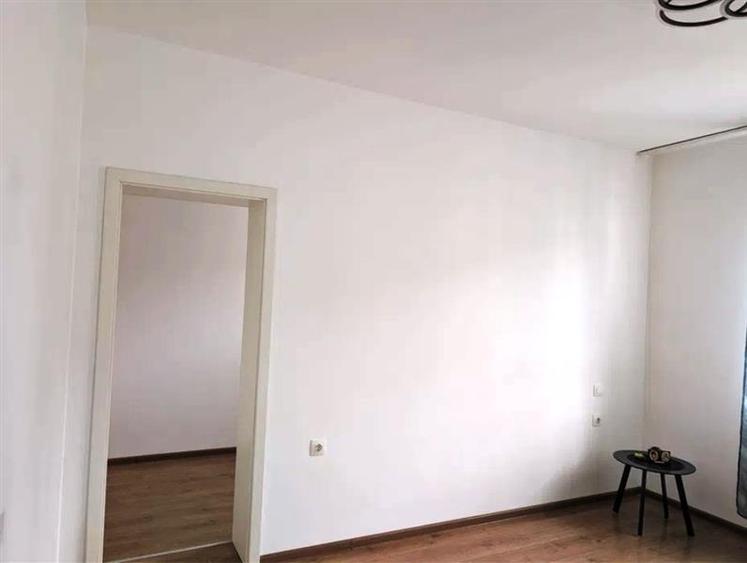 Inchiriem Apartament 2.5 Camere, Partial mobilat, Decomandat, Tractorul - 7