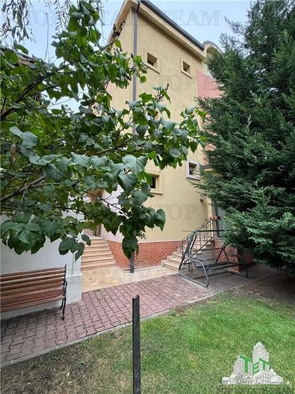 Hotel de vanzare in Cotroceni - 1