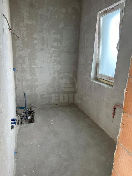 CASA individuala, zona Luna de Sus - 11