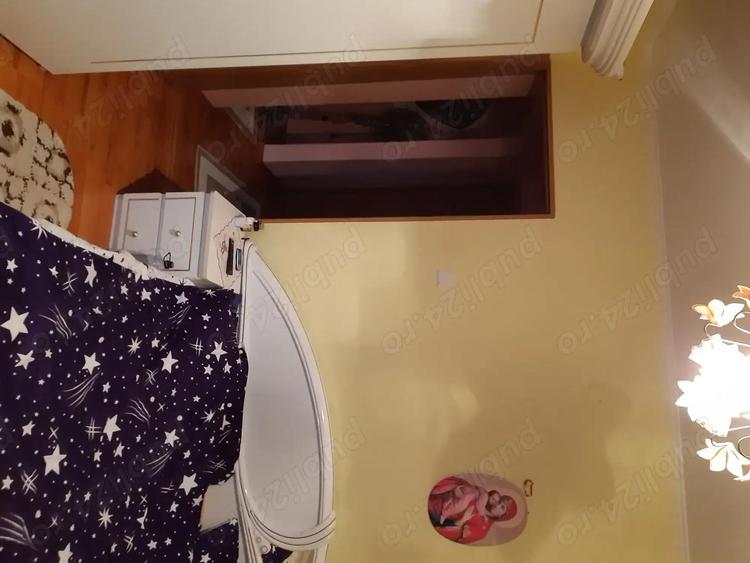 Vand ap.4 in Adjud ,BN. cam.2 bai 2 balcoane 2 ,3 3 cu acoperi? ,pod inchis ?i boxa subsol.. - 5
