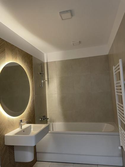 Apartament cu 2 camere decomandat în Astra