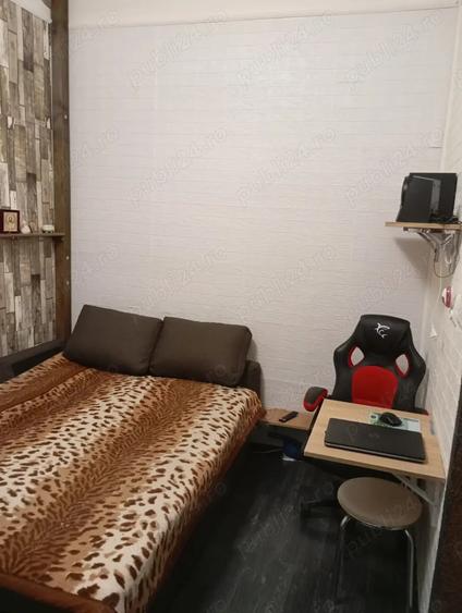 Vand locuin?a la curte comuna zona Me?ianu Arad. - 4