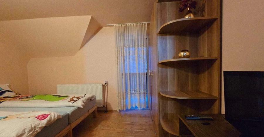 Casa/Pensiune,doua imobile intr-unul singur de vanzare, Valea Bratcu - 7