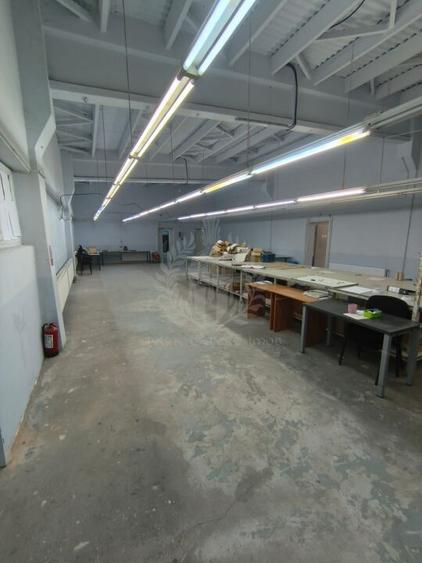 HALA DEPOZITARE//COMPARTIMENTATA// ZONA BARIERA BUCURESTI - 3