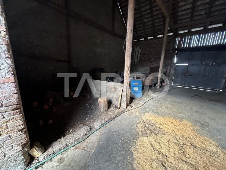 Casa de vanzare cu 5 camere in Sercaia Judetul Brasov - 2