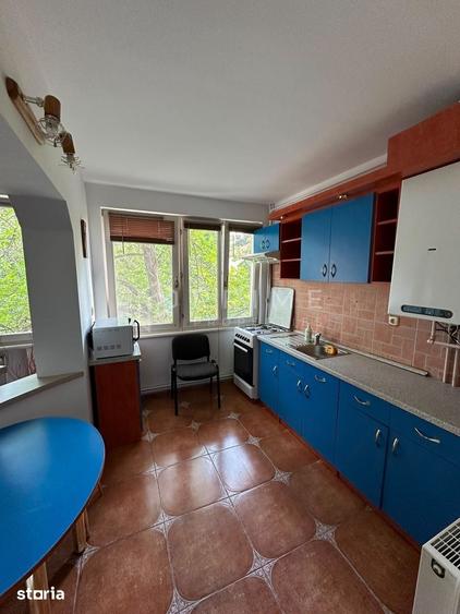 Apartament cu 3 camere în Cornișa
