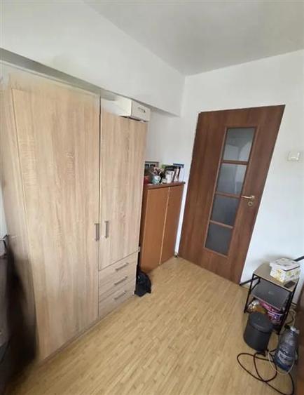 Apartament cu 3 camere decomandat în Centrul Civic
