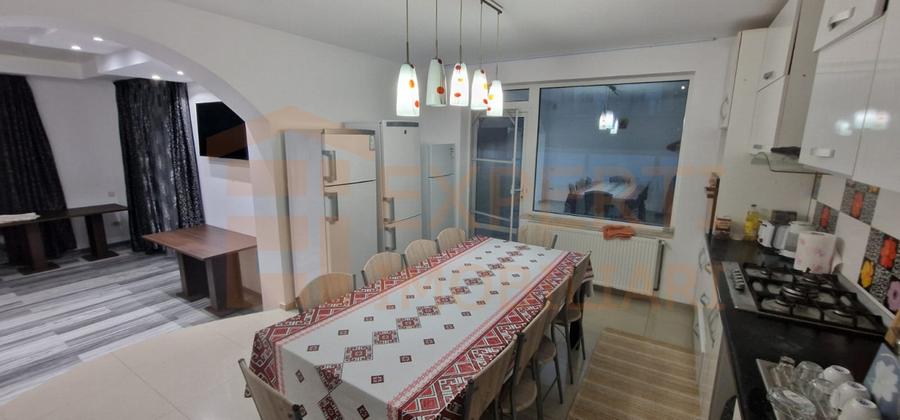 Pensiune cu 10 camere de vanzare, in Mamaia-Sat, zona LIDL - 5