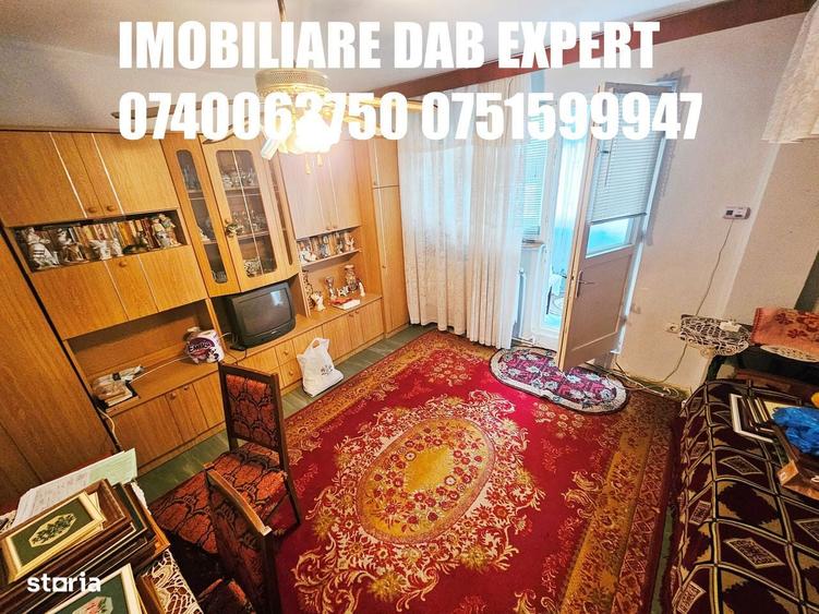 Vanzare apartament 2 camere cu balcon, bucatarie separata ?i lift - 9