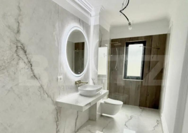 Apartament cu 3 camere Superb, Etaj 1, 70 mp utili, loc de p - 3