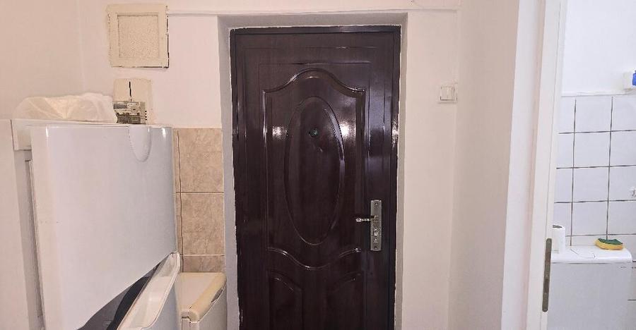 Vand garsoniera in Deva, zona Progresul, parter, mobilata, utilata - 3