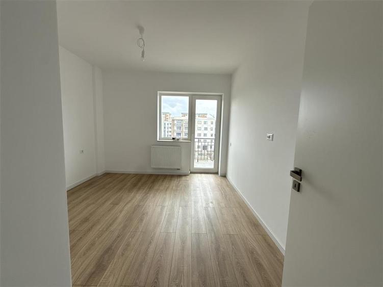 Oportunitate, 2 camere open space,  Coresi - 11