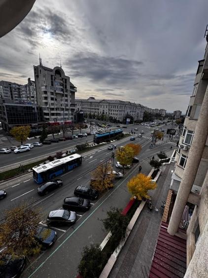 Apartament 3 camere, 64 mp, zona Calea Bucuresti - 13