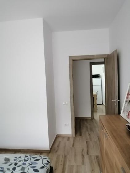 Apartament cu 2 camere, mobilat  - 10