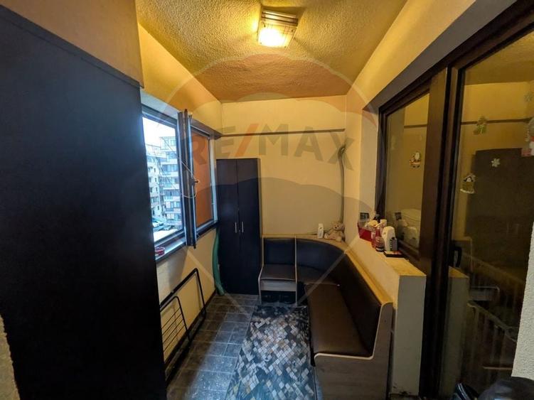 Apartament cu 2 camere de închiriat în zona Salaj - 9