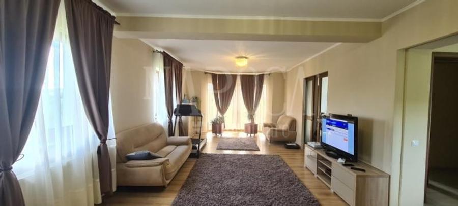 Casa 5 camere de vanzare in Apahida - 1