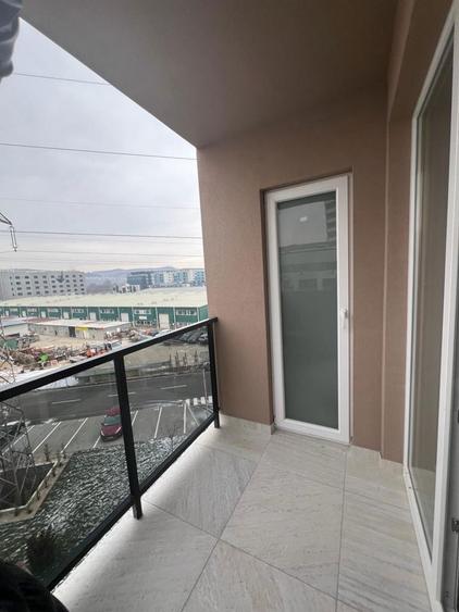 Inchiriez ap cu 3 camere in zona BMW Floresti. - 8