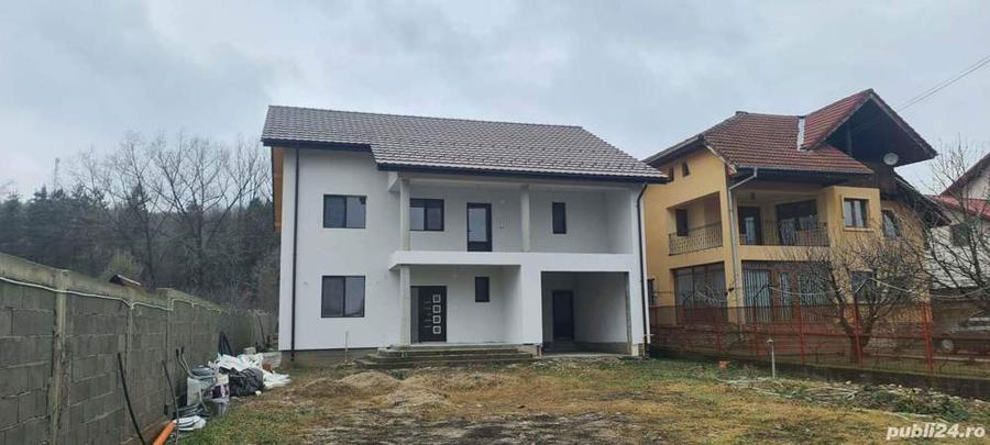 Se vinde casa + teren - 1