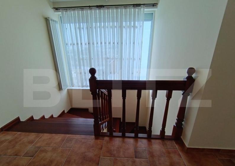 Casa Ultracentral cu 5 camere in suprafa?a de 300 mp ?i - 23