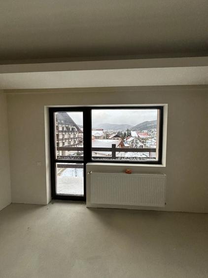 Vilă deosebită cu vedere panoramică la Munții Bucegi – Bușteni, str. Crinului - 15