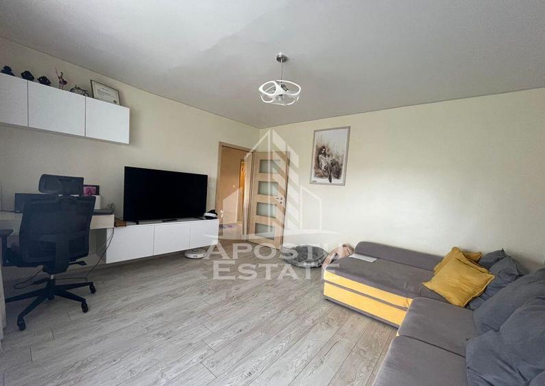 Apartament 3 camere, decomandat , 2 ba?i, complet mobila... - 9