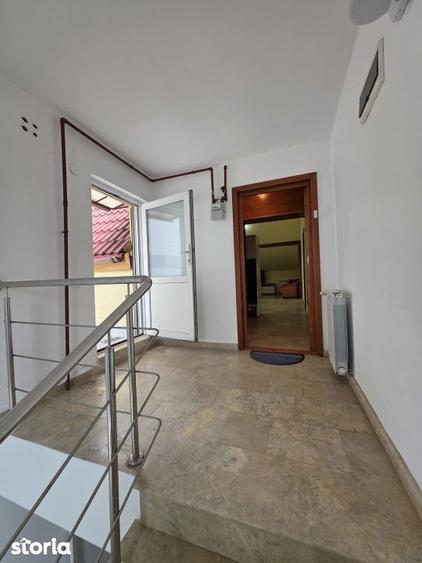 Faleza Nord-etaj in vila| 3 camere - 100mp |2 terase | mobilat, utilat - 4