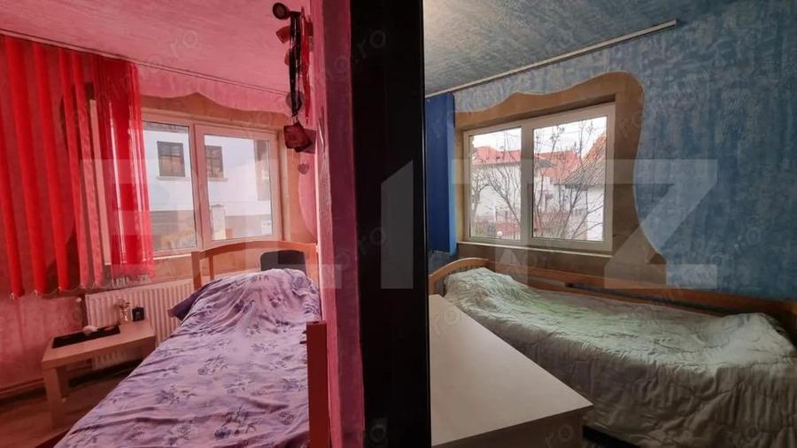 COMISION 0!Casa cu 2 apartamente, 210 mp, 1350 mp teren, in Vistea - 13