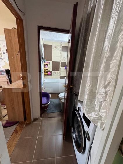 Apartament cu 2 camere semidecomandat, mobilat în Hunedoara