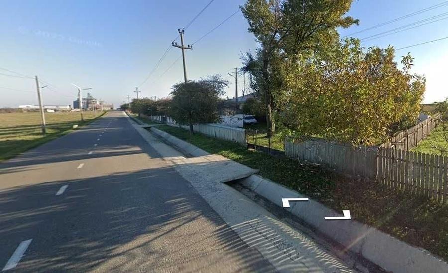 Casă cu 2 camere cu Teren 2600 Mp în Concești