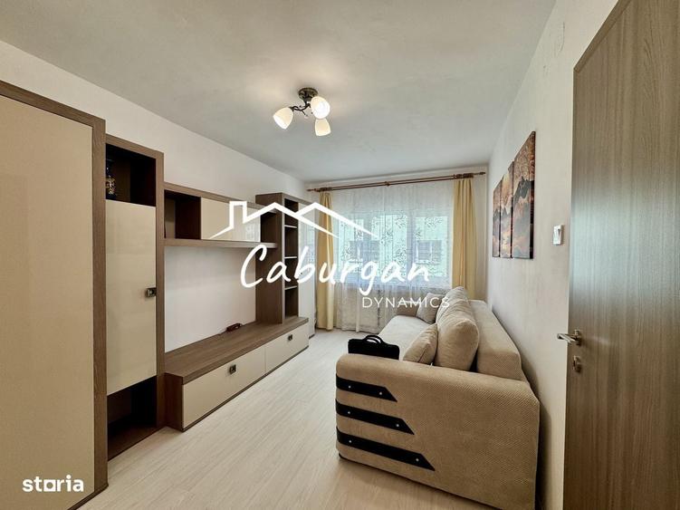 Apartament cu 3 camere decomandat în Vasile Aaron