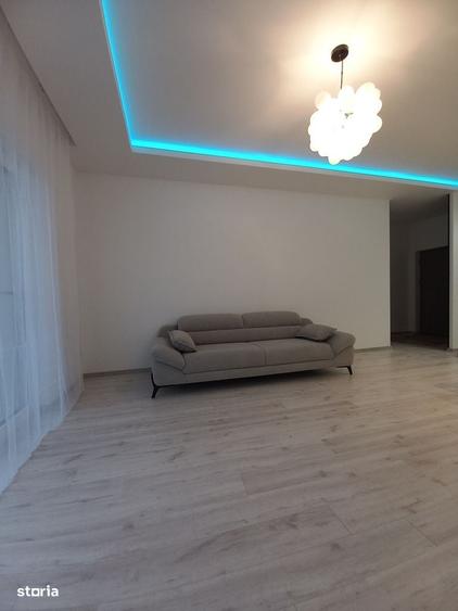 Apartament cu 2 camere, mobilat în Florești