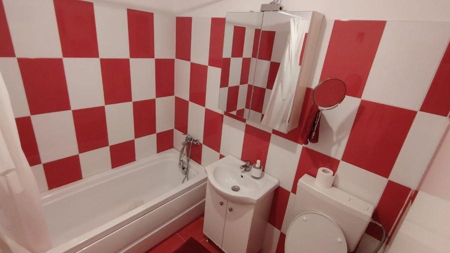 Apartament cu 2 camere semidecomandat, mobilat în Brâncoveanu