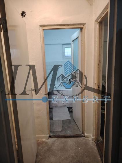 Apartament cu 3 camere, mobilat în Central