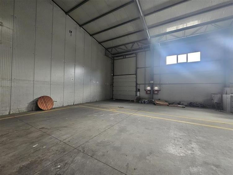 Spațiu industrial, de 1,000 mp, în 23 August (Cațelul)