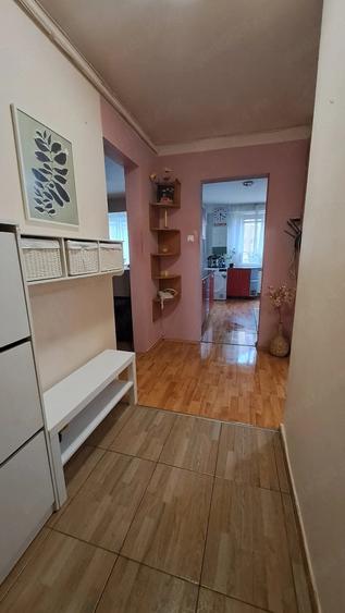 Apartament cu 3 camere decomandat, mobilat în Nord
