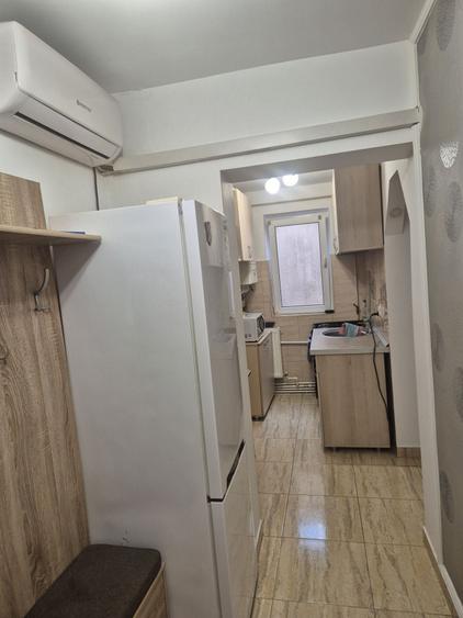 Apartament cu 2 camere decomandat în Deve