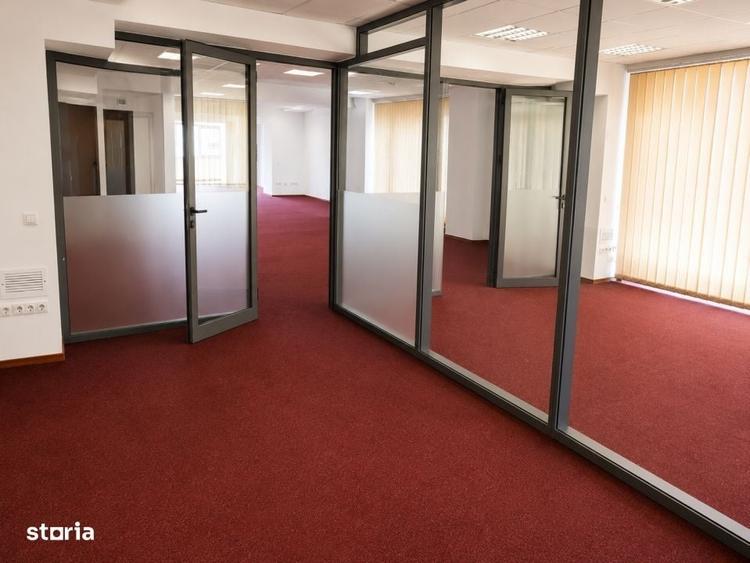Spațiu comercial, de 177 mp, în Ultracentral