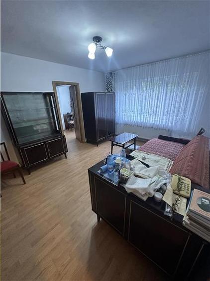Apartament cu 2 camere semidecomandat în Circumvalațiunii